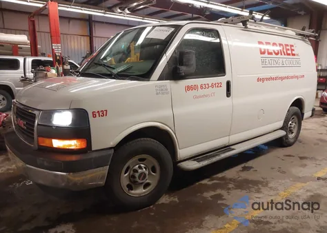 2017 GMC Savana 2500 Work Van z USA, uszkodzony, nr VIN 1GTW7AFF1H1906137